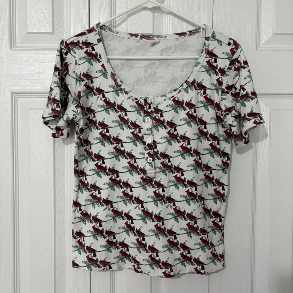 Kate Quinn Cardinals Short Sleeve Top